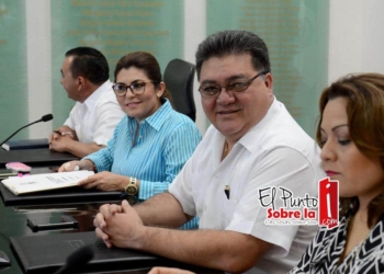 Presentan diputados iniciativas en beneficio de los quintanarroenses