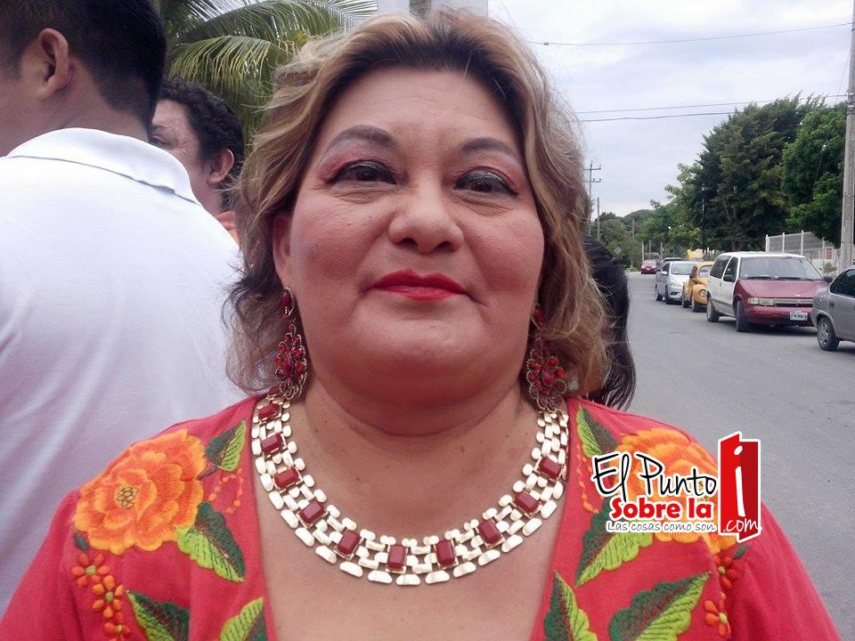 Nelia Uc, abre su corazoncito por la presidencia municipal de Bacalar