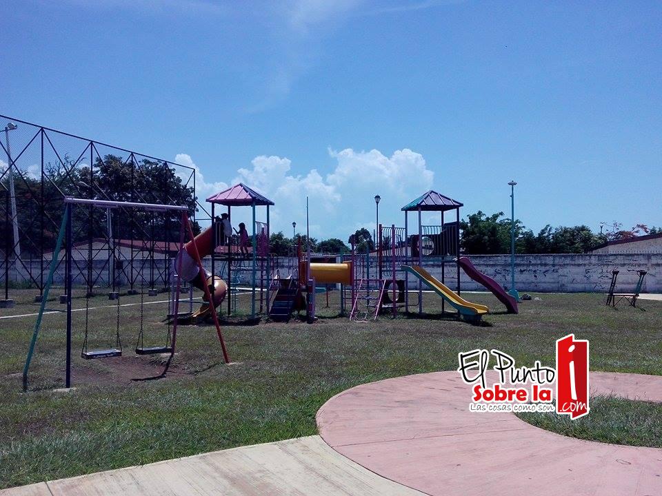 Amenaza vandalismo espacios de recreación familiar e infantil