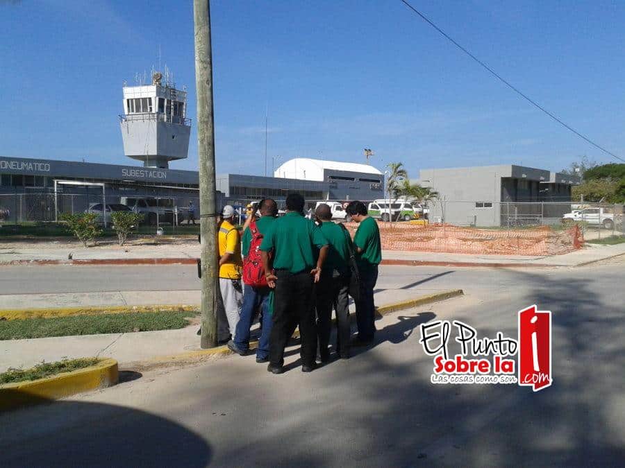 “Los Verdes” no sólo perdieron el partido de fútbol en Querétaro, sino que también fueron “asaltados” en aeropuerto de Chetumal