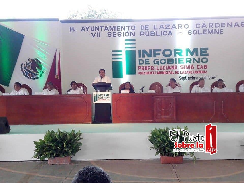 Luciano Simá, rinde cuentas a los lazarocardenenses