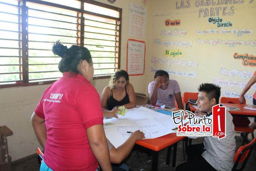 Conafe premia a ganadores de Zona Maya