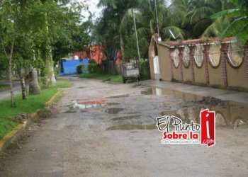 Secretaría de Turismo sólo iluminará “baches” de la Costera de Bacalar
