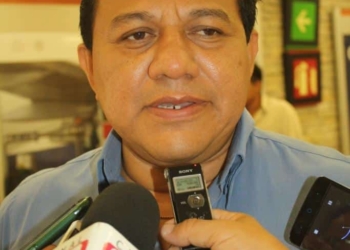 ¡Hasta parece político! Efraín Taleno sigue con la misma cantaleta