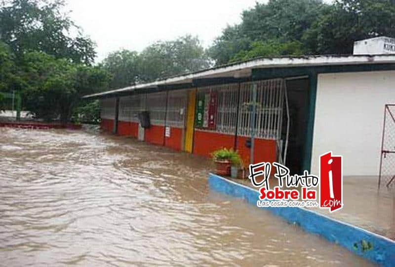 Solo 4 escuelas no laboraron hoy en Chetumal