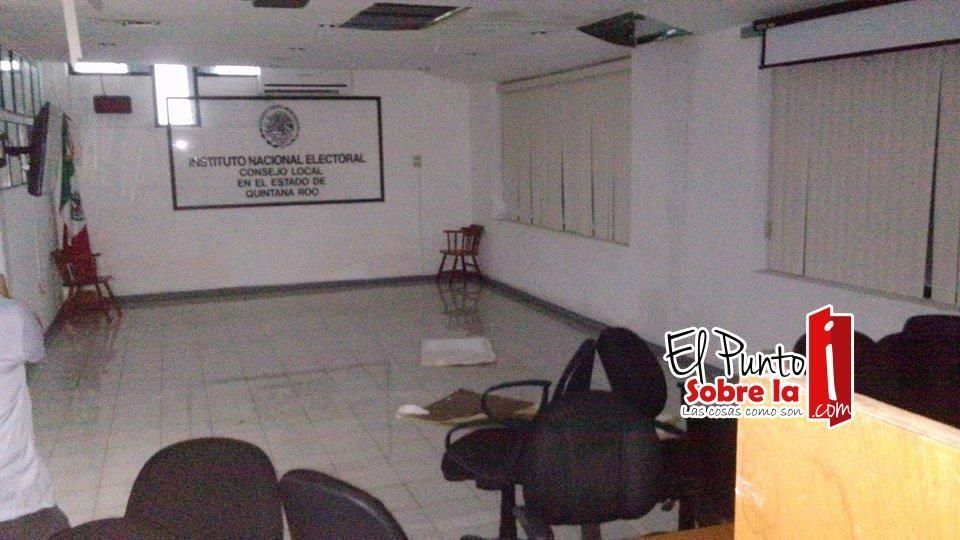 Se le cae el “teatro” al Vocal Ejecutivo del INE