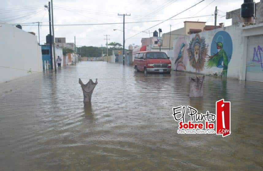 Más de 500 milímetros de agua cayó en sur de Quintana Roo