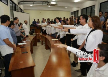 Toma de protesta al comité del Colegio de Estudiantes
