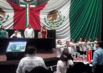 Rinde protesta Concejo Municipal de Puerto Morelos
