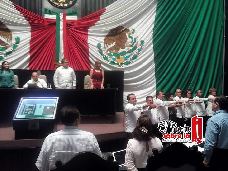 Rinde protesta Concejo Municipal de Puerto Morelos