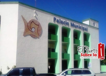 Retrasa ayuntamiento de OPB pago de compensaciones a trabajadores