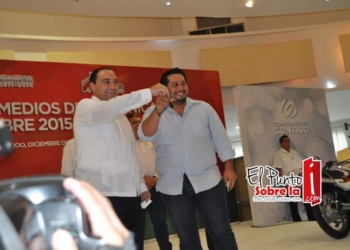 SOCIALES: Convive Roberto Borge con los Comunicadores del sur de Quintana Roo