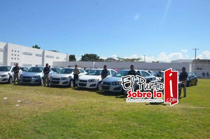 Policías ministeriales en la tablita de la procuraduría
