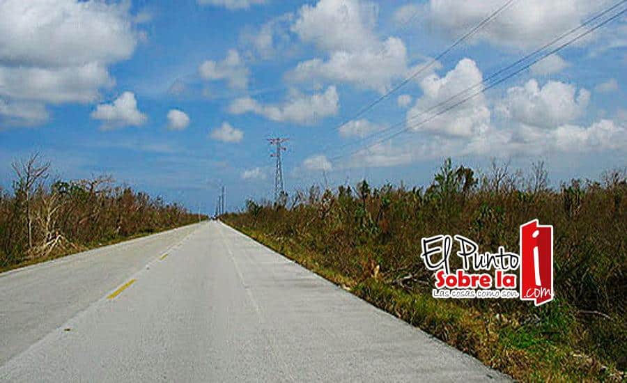 Balazos y accidente en la carretera a Mahahual