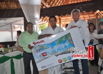 Celebran el día de las enfermeras la SESA y SNTSA