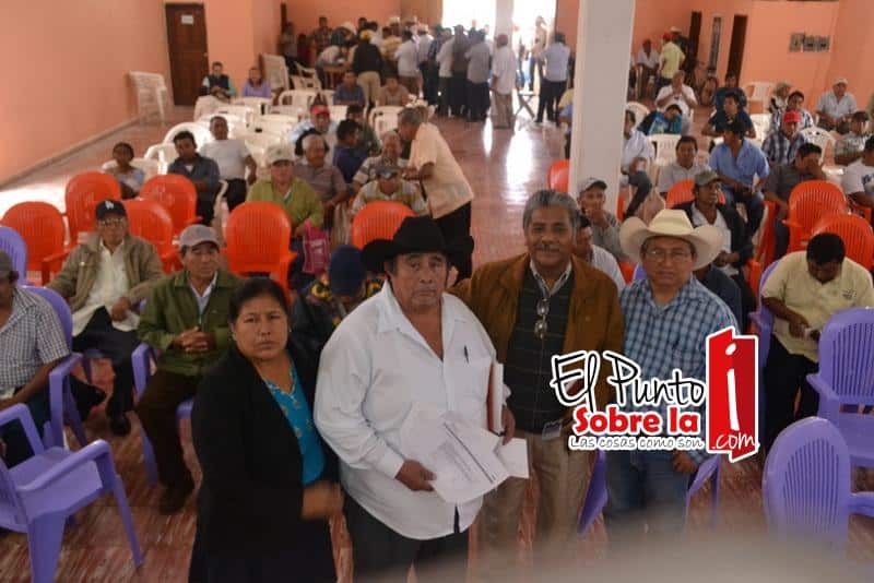 Ratifican a líder ganadero en FCP