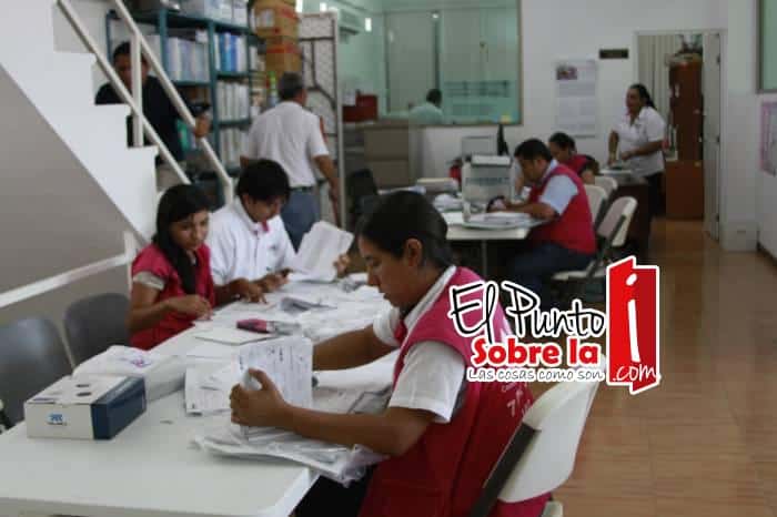 Desbandada de capacitadores-asistentes y supervisores electorales