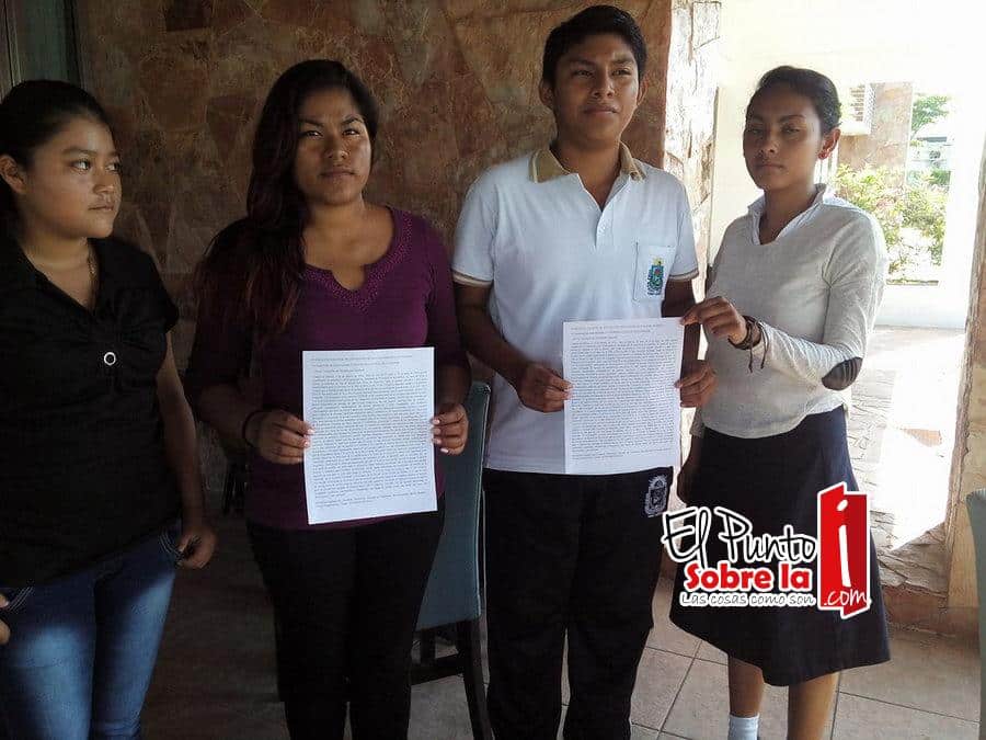 Pugnan estudiantes por mejores niveles de educación en Quintana Roo