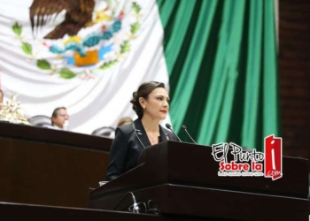 Presenta Arlet Mólgora iniciativa para el acceso a la información de los expedientes clínicos