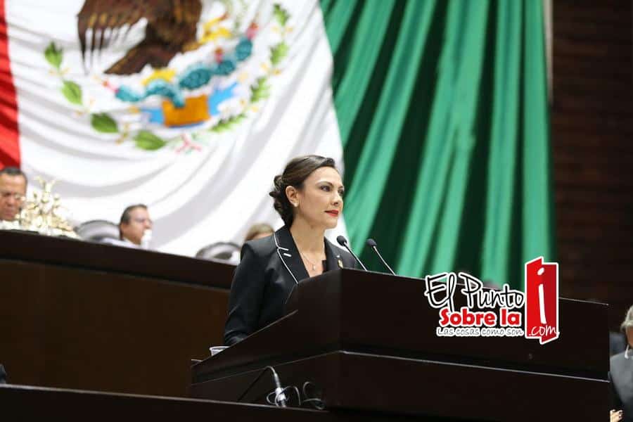 Presenta Arlet Mólgora iniciativa para el acceso a la información de los expedientes clínicos