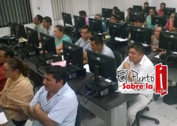 “De patitas en la calle” 34 maestros de Quintana Roo