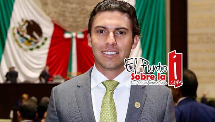 Remberto Estrada ya pidió licencia. Va por Cancún
