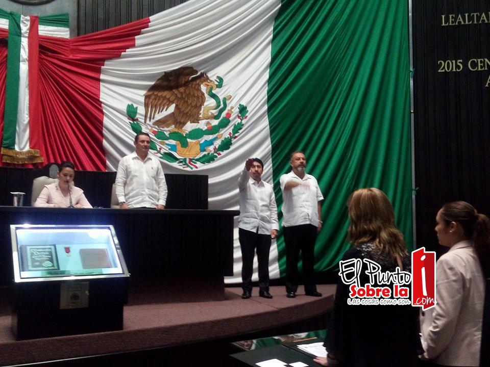 Víctor Maas llega con las manos vacías al Congreso