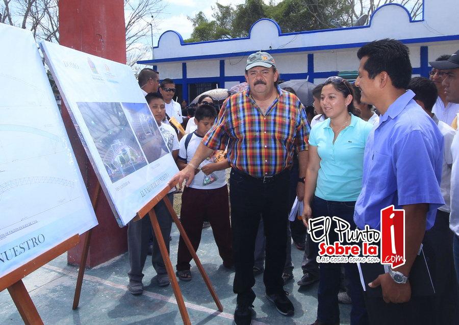 Anuncia Abuxapqui construcción de 4 domos deportivos