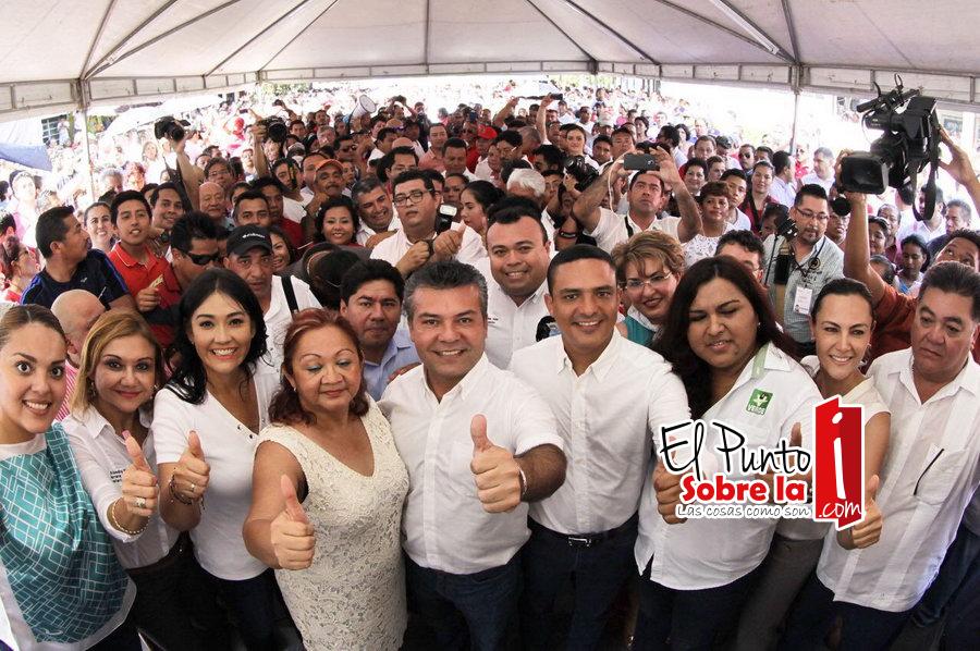 Priístas, verdes y aliancistas acompañaron a Mauricio Góngora al Ieqroo