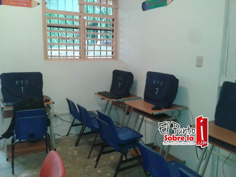 Primaria de Tixcacal Guardia ya tiene aula de computación