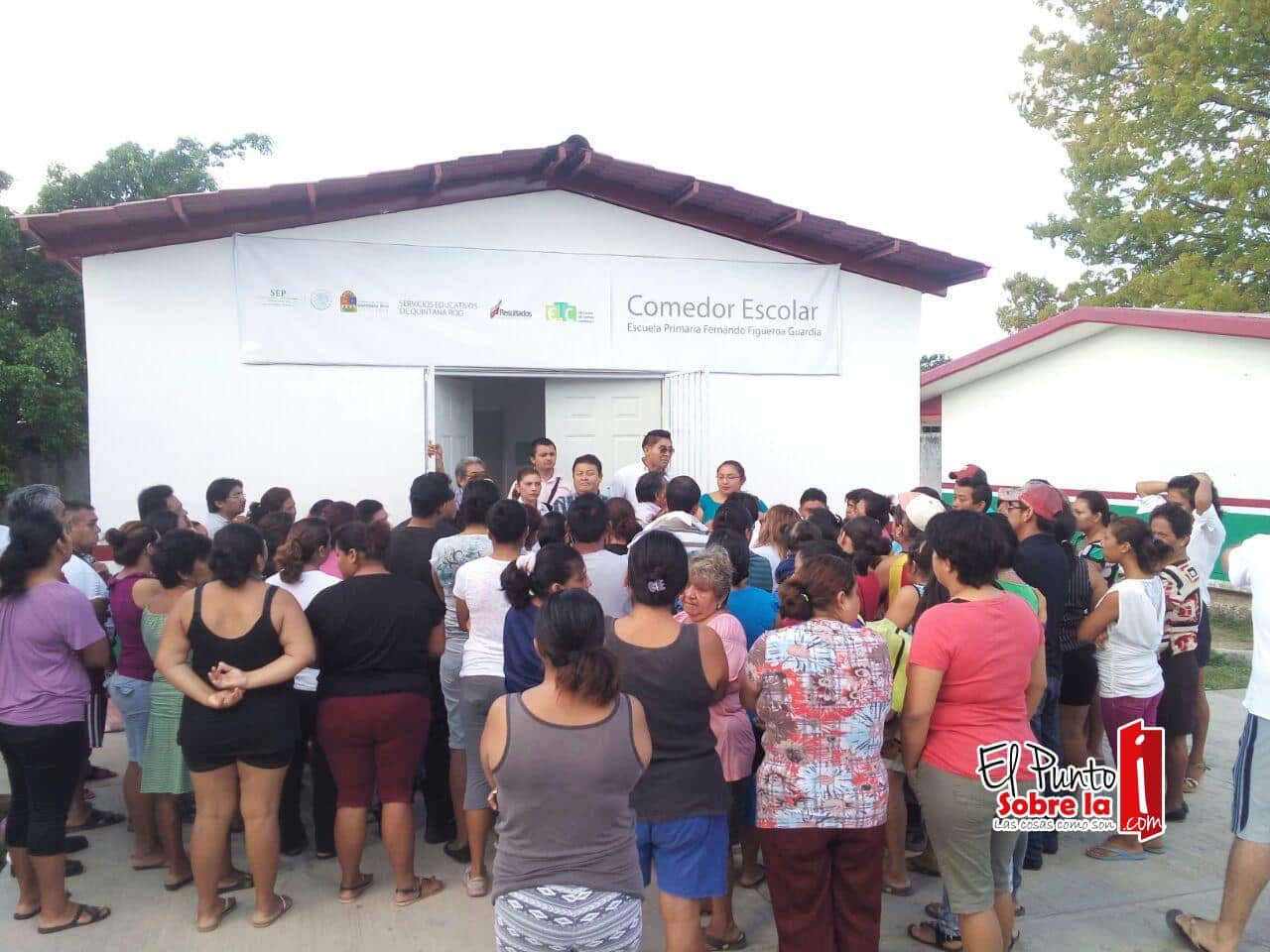 Fuera de control conflicto escolar de la primaria Fernando Figueroa