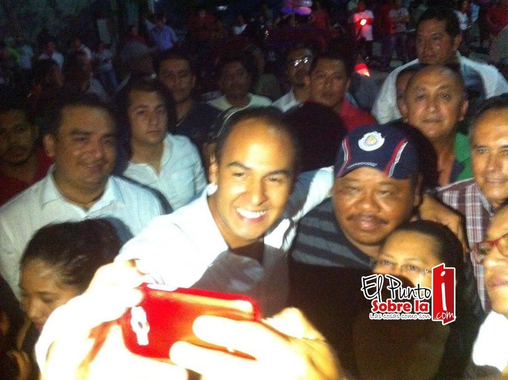 Juan Carrillo, se lanza a la batalla de unidad por Isla Mujeres