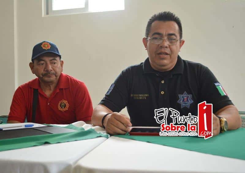 Sorprenden “en plena jarra” a ‘policarpio’, ‘policleto’ y sus compadres