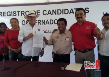 PT registra a su candidato a la gubernatura de Quintana Roo