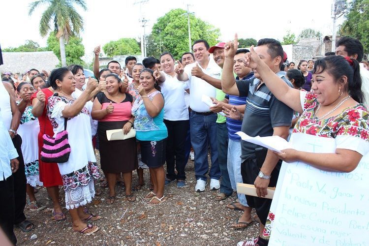 Comunidades mayas son escuchadas por Paoly y Valfre
