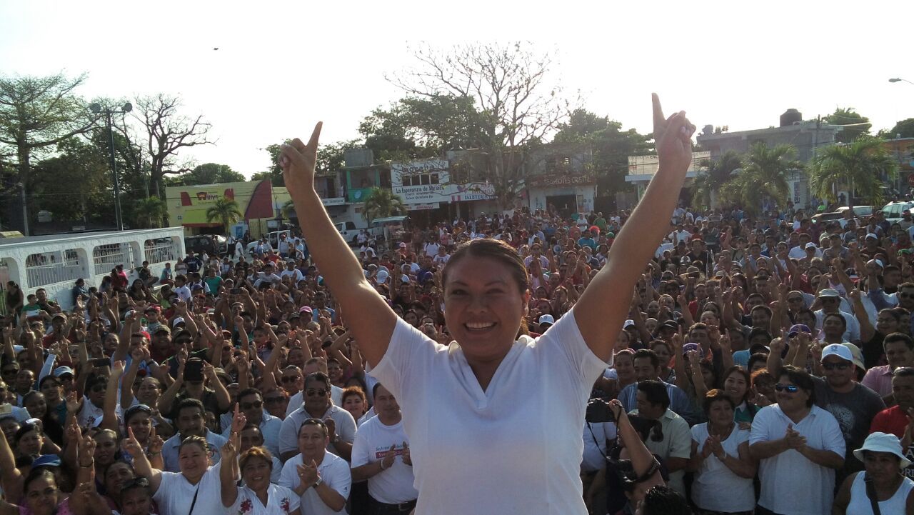 Vamos juntos a sumar voluntades y corazones: Romy Dzul