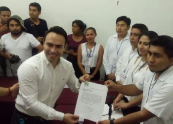 Carlos «Chanito» Toledo Medina va por la diputación en el Distrito 09
