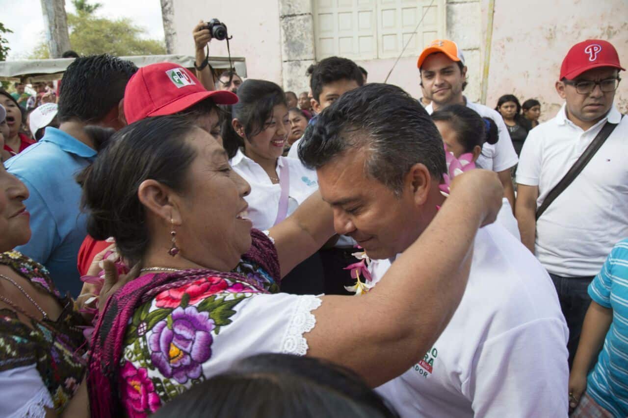 Mauricio Góngora, el hermano auténtico de los mayas