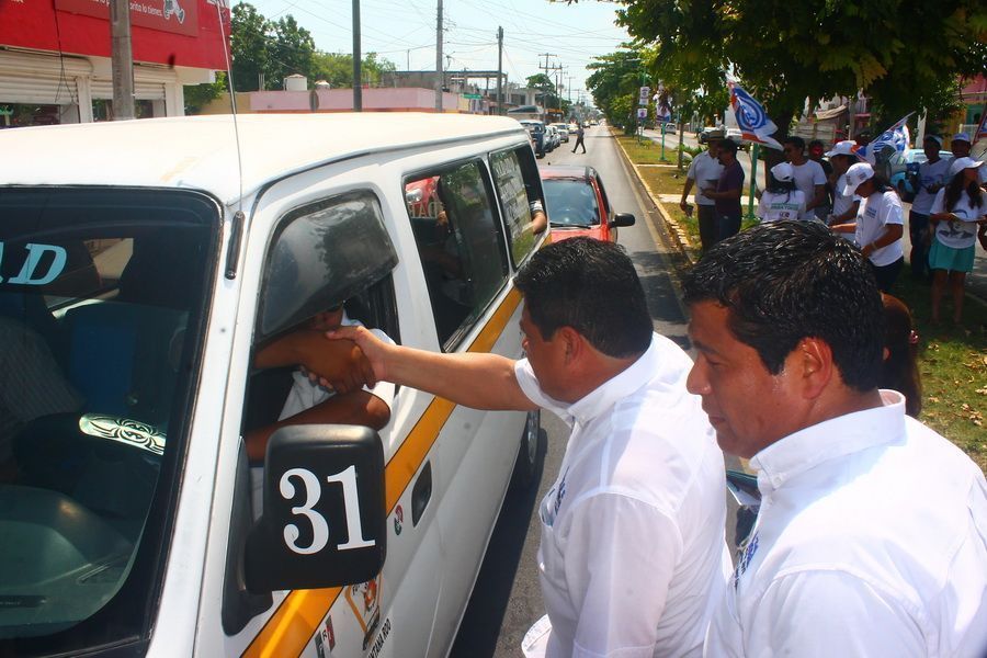 Municipio seguro y de oportunidades  para todos promete Luis Torres