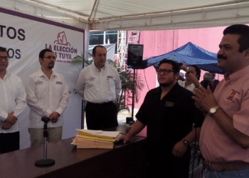 PT registra a sus candidatos para ayuntamientos