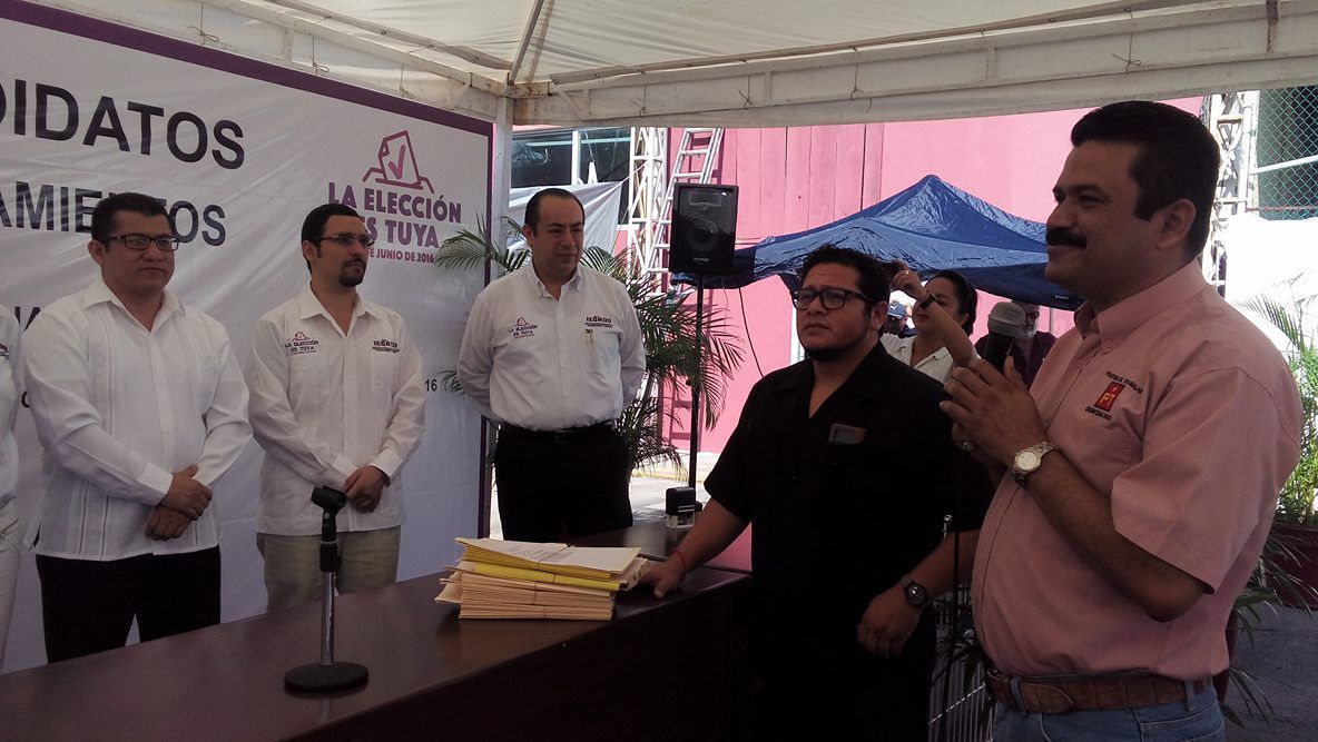 PT registra a sus candidatos para ayuntamientos