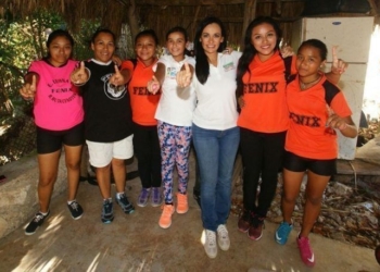 Mi compromiso es con los jóvenes y su educación: Laura Fernández
