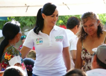 En mi gobierno, las mamás tendrán todo el apoyo que requieran: Laura Fernández