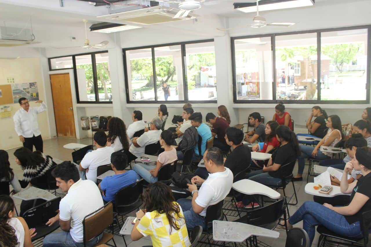 Promueve IEQROO el voto entre jóvenes en redes sociales