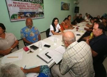 Será Puerto Morelos ejemplo de municipio limpio y organizado: Laura Fernández
