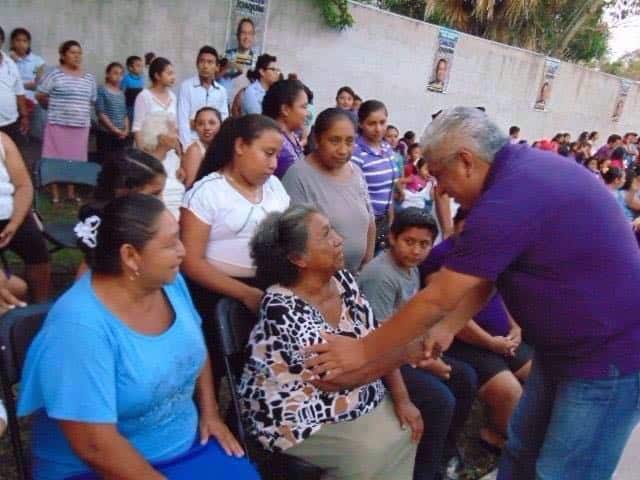Activistas manifiestan respaldo a Pedro Pérez Díaz