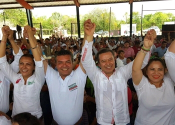 Apuntala Cesar Camacho campaña de Arlet Mólgora en OPB