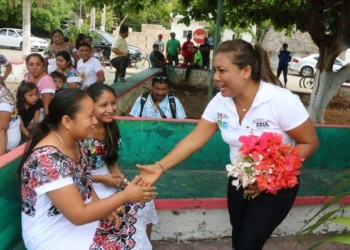 Oportunidades para todos, garantiza Romi Dzul en Tulum