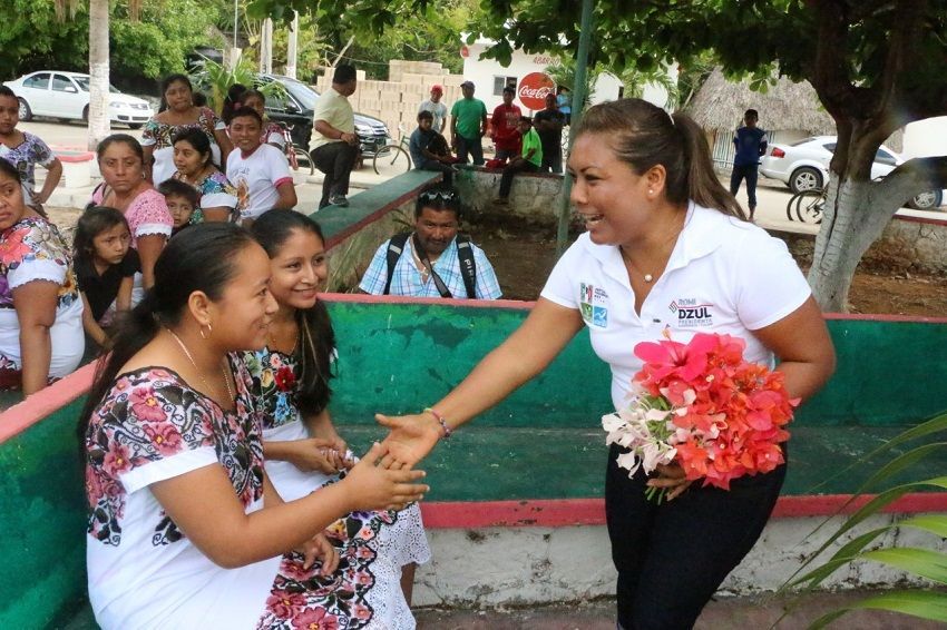 Oportunidades para todos, garantiza Romi Dzul en Tulum