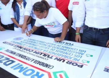 Firma Romi Dzul más compromisos con la sociedad tulumnense